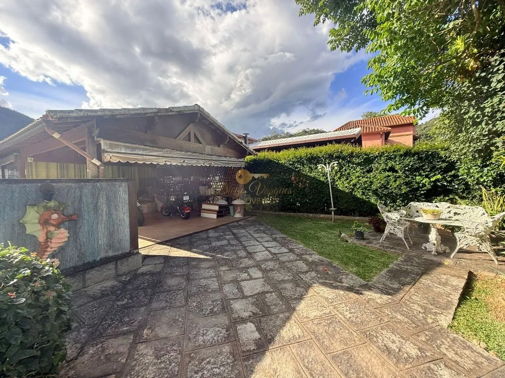 Imagem Casa em Condomínio para Venda em Teresópolis / RJ no bairro Vargem Grande