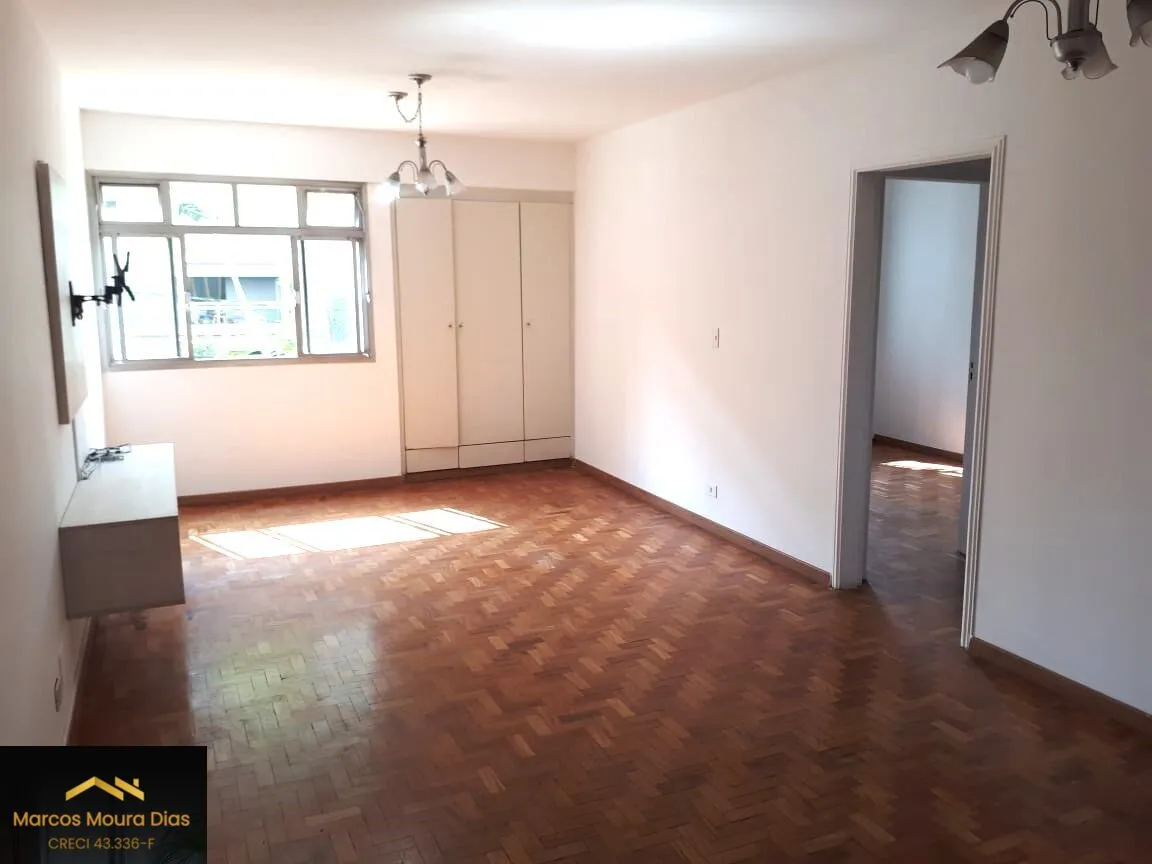 Imagem Apartamento em Perdizes, 67m2, 1 Dormitório, 2 banheiros e 1 vaga. Edifício com portaria 24 hs e Elevadores