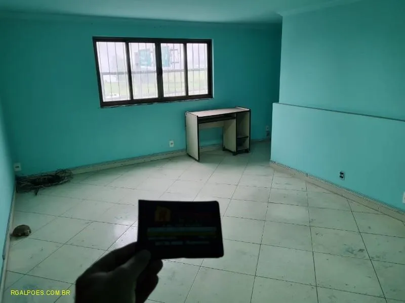 Imagem Galpão para Locação em DUQUE DE CAXIAS, CHACARA RIO PETROPOLIS, 2 banheiros