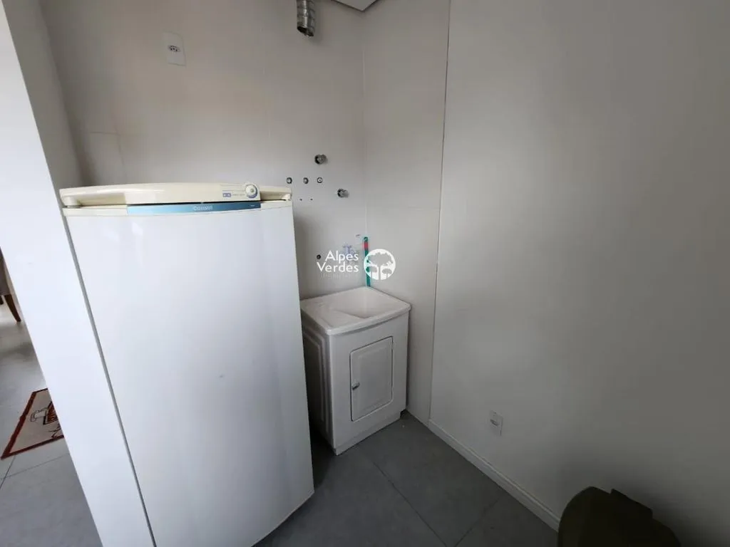 Imagem Vende-se apartamento no centro de Canela a 2 minutos da Catedral de Pedra