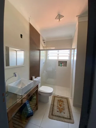 Imagem Sobrado de 3 dormitórios, 3 banheiros, 2 vaga, com 148m² em Paulicéia, São Bernardo do Campo