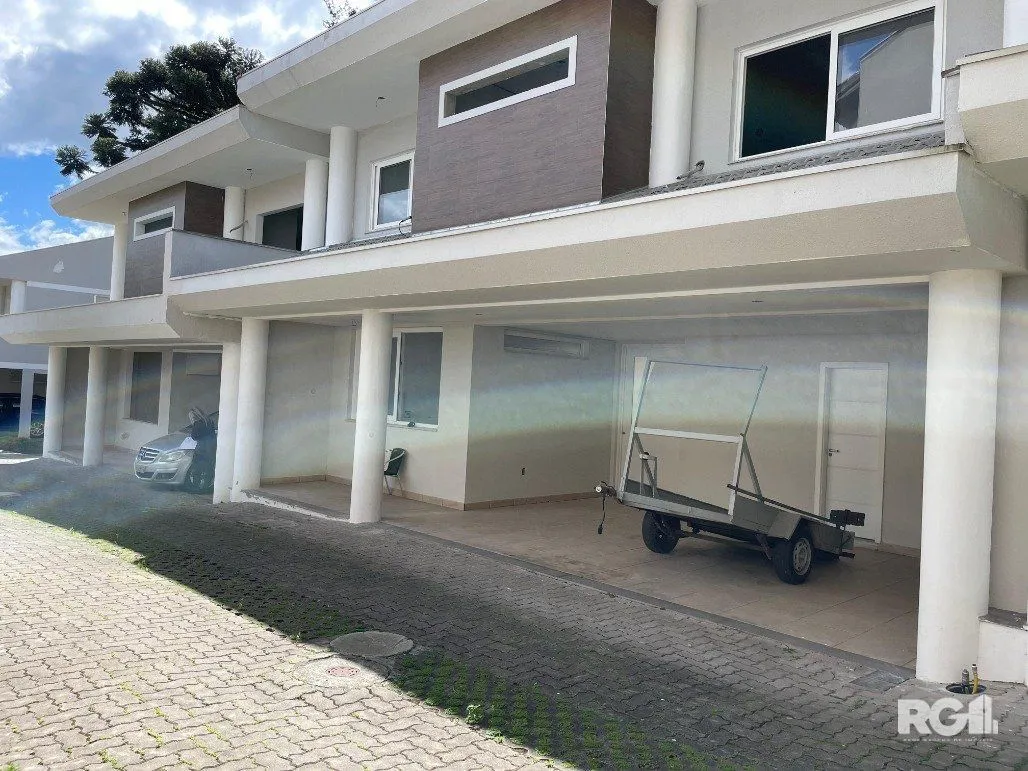 Imagem CASA A VENDA CONDOMINIO PEDRA REDONDA 03 DORMITORIOS