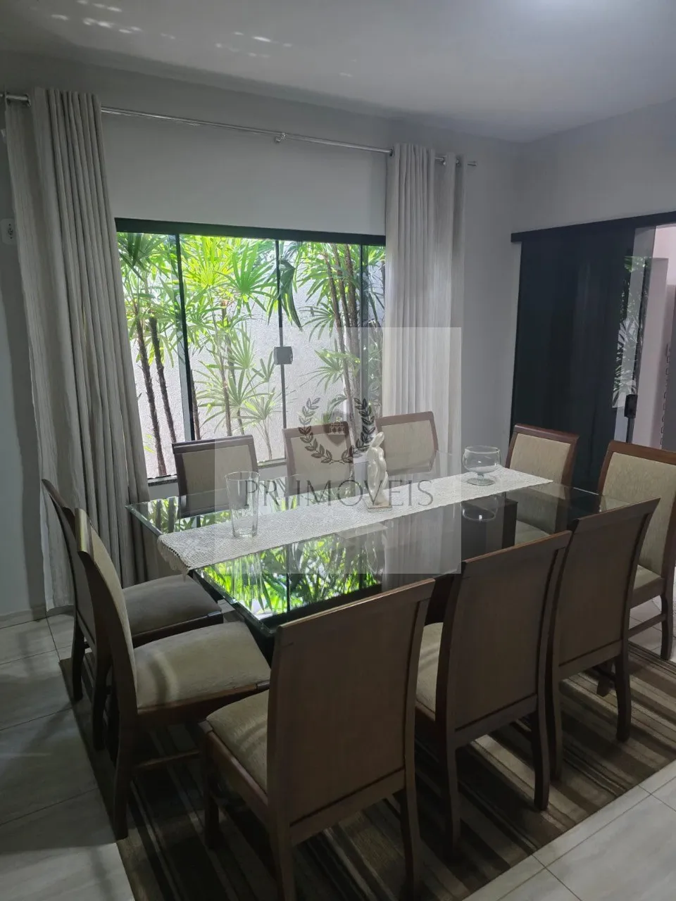 Foto do imóvel Imperdível oportunidade: Casa à venda no Jardim Europa em Araraquara-SP, 3 quartos, 1 suíte, 3 salas, 2 banheiros, 5 vagas, 205,65m²!