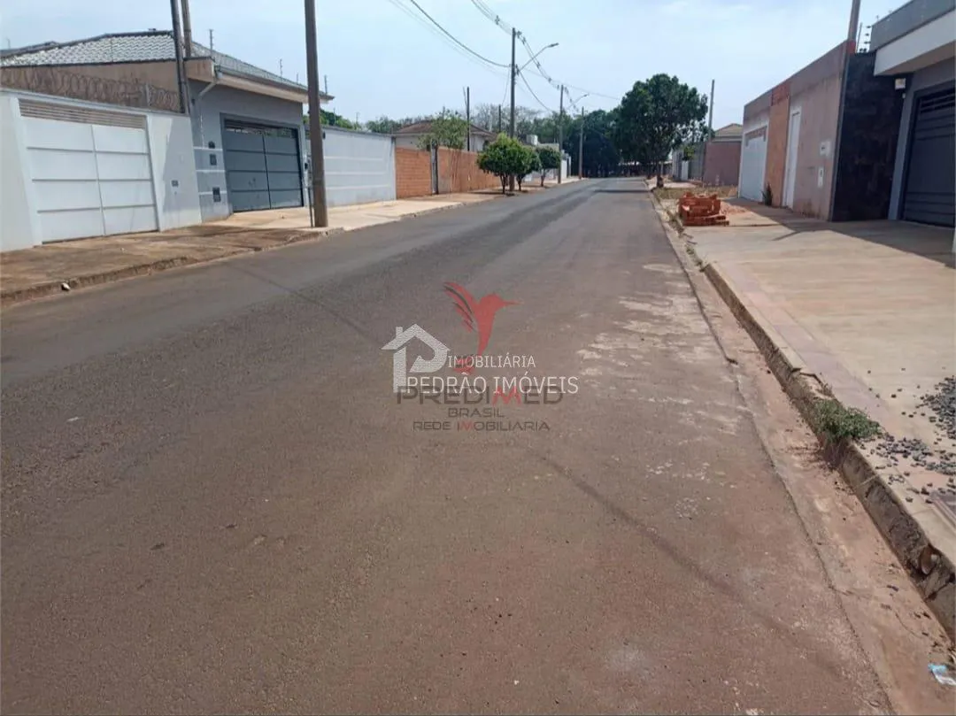 Imagem Lote/Terreno de 288m² no bairro Jardim Santa Lúcia, em Lençóis Paulista
