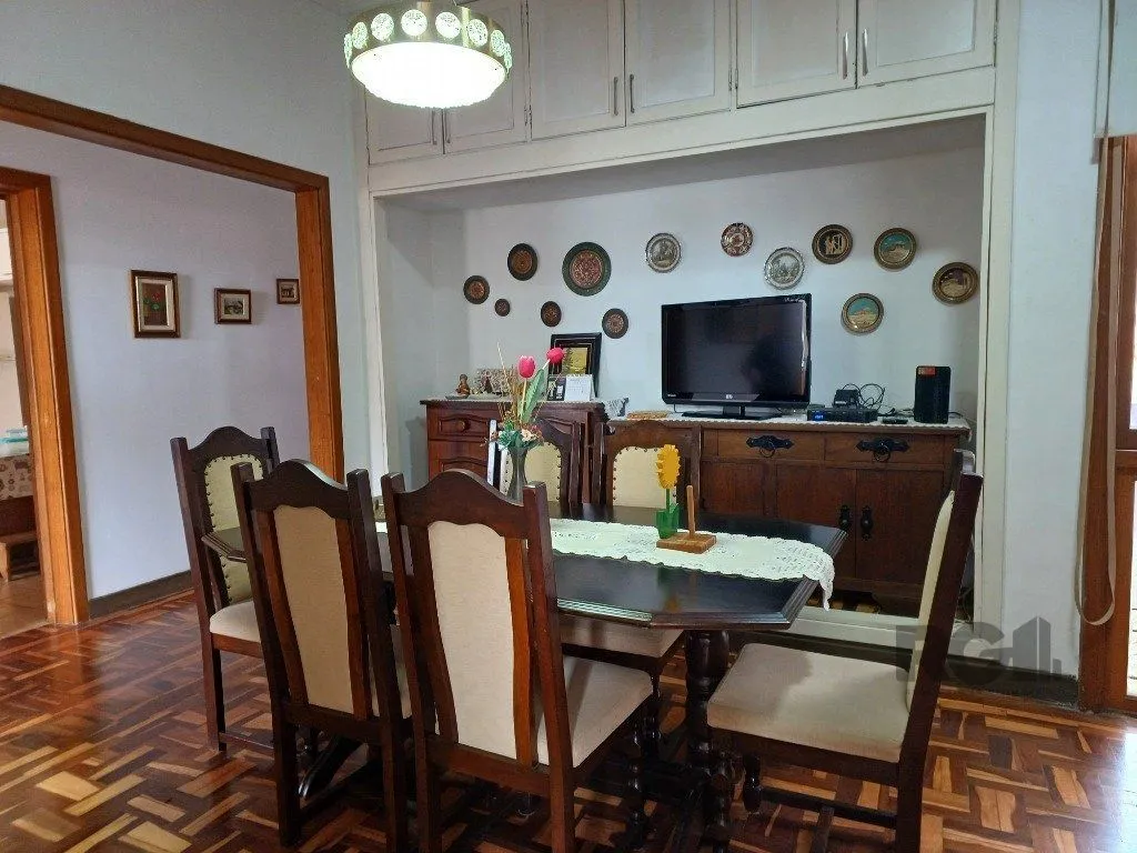 Imagem Casa averbada, ampla e ensolarada!