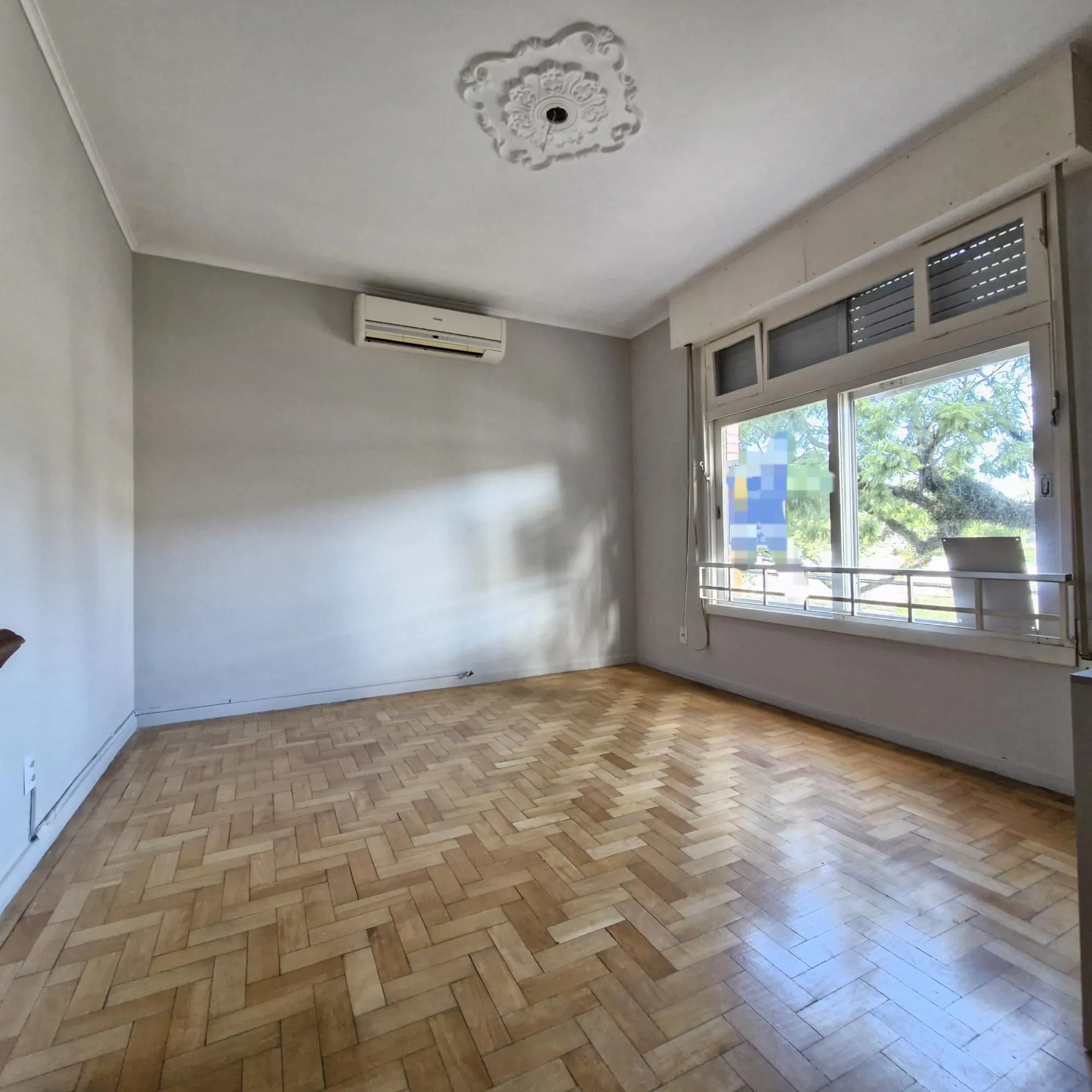 Imagem Oportunidade Única! Apartamento de 3 Dormitórios no Praia de Belas - Porto Alegre/RS