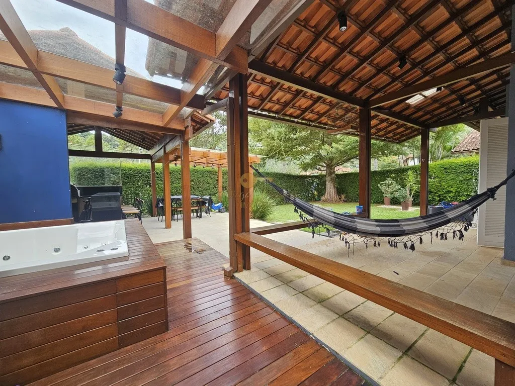 Imagem Casa em Condomínio para Venda em Teresópolis / RJ no bairro Parque do Imbui