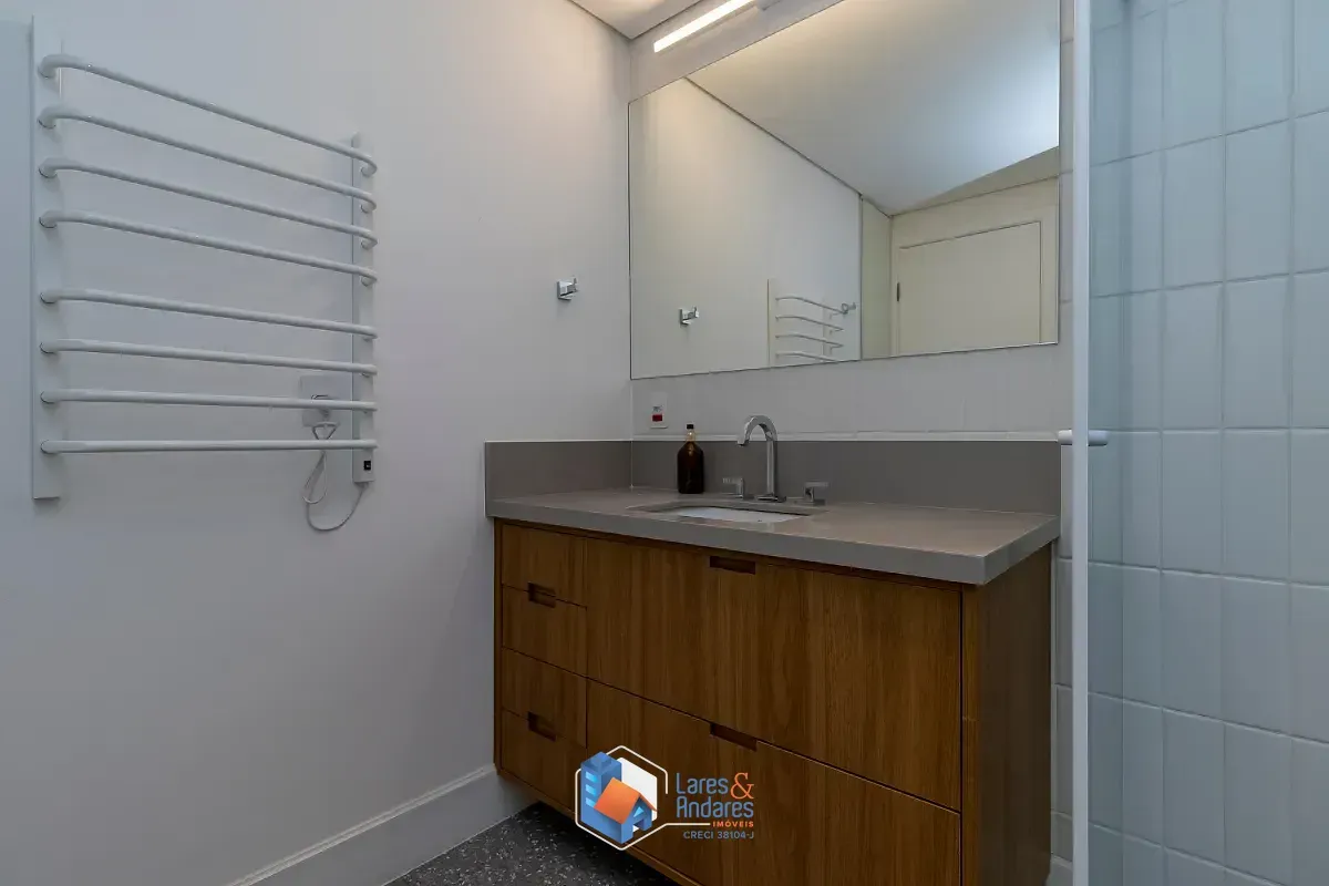 Imagem Apartamento para venda em Higienópolis com 3 quartos, sendo 2 suítes, 270m²