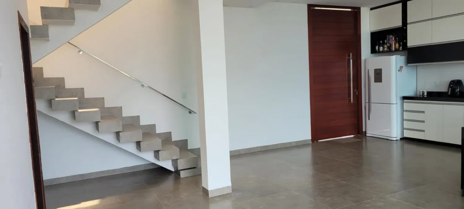 Imagem Vendo chácara de alto padrão em Carmo do Cajuru/MG com 1.300 m² de terreno