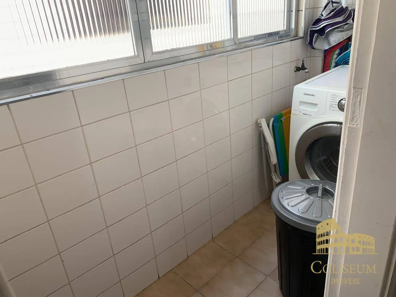Imagem Apartamento com 2 dormitórios à venda, 55 m² por R$ 335.000,00 - Boqueirão - Praia Grande/SP