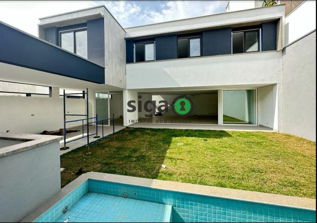 Imagem Casa em Condomínio a venda no Campo Belo com 4 quartos