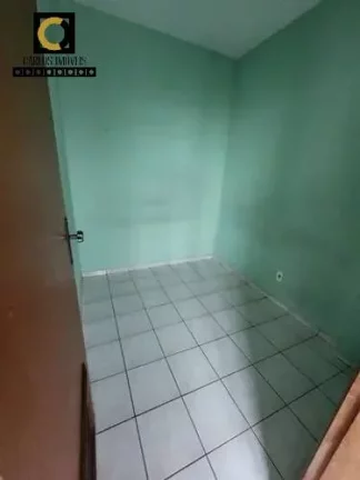 Imagem Apartamento com ótima localização na Ponta da Praia à venda!
