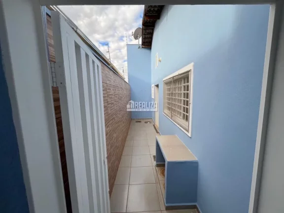 Imagem Casa à venda com 3 dormitórios no Jardim Nenê Gomes, Uberaba