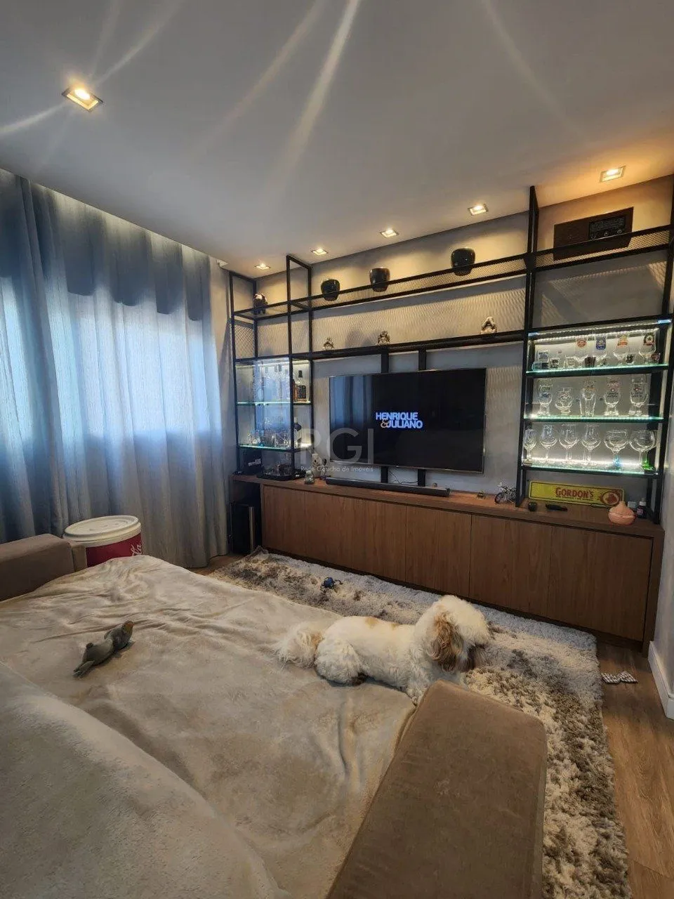 Imagem Apartamento para Venda - 40m², 1 dormitório, 1 vaga - Chácara das Pedras