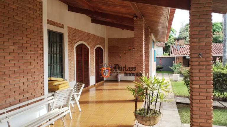 Imagem Chácara com 4 dormitórios à venda, 4800 m² por R$ 1.997.000,00 - Jardim Estância Brasil - Atibaia/SP
