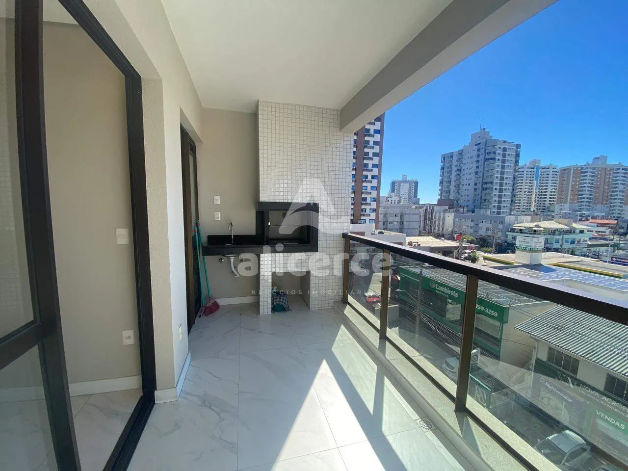 Imagem Apartamento à venda no Kobrasol - São José
