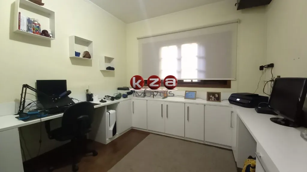 Imagem Chácara de luxo à venda em Valinhos-SP, com 4 quartos, 1 suíte, 2 salas e 5 banheiros - Imperdível!