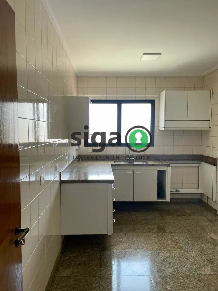 Imagem Amplo Apartamento à Venda - 143 m² - 4 Dorms (2 Suítes) - Vila Suzana, Morumbi