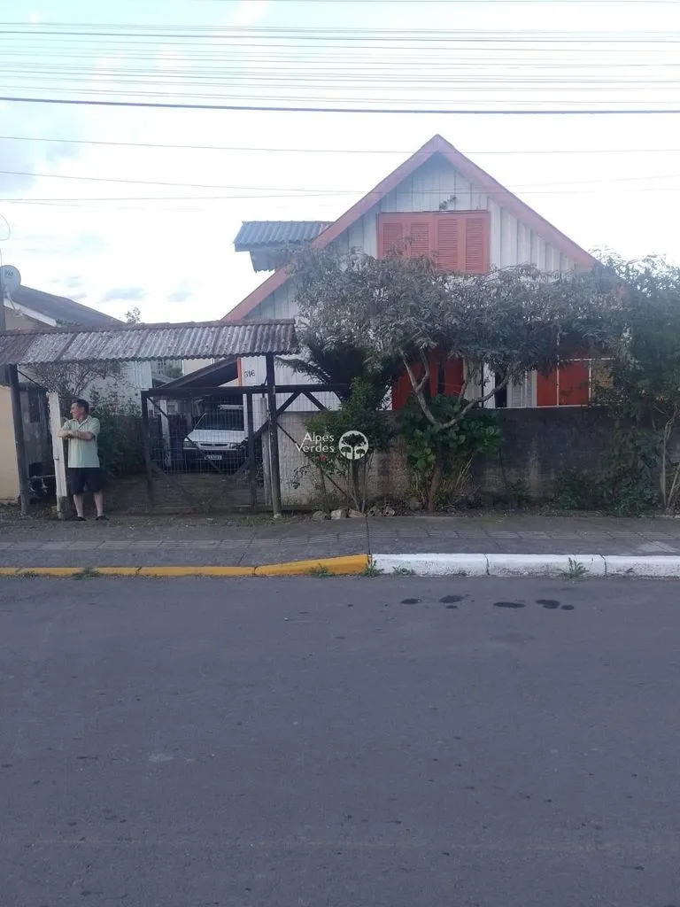 Imagem Vende-se casa no São Luis com 2 dormitorios 10 minutos da Catedral de Pedra