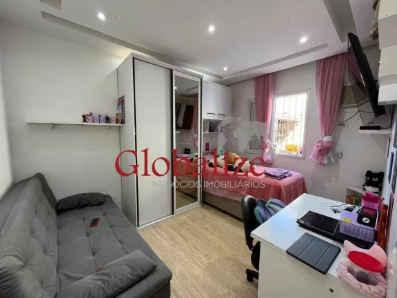 Imagem Casa sobreposta térrea à venda com 150m², 3 quartos, suíte, 2 vagas, piscina por R$1.100.000,00 em Santos