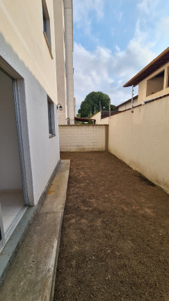 Apartamento com 2 Quartos à Venda,  em Santana - Cariacica