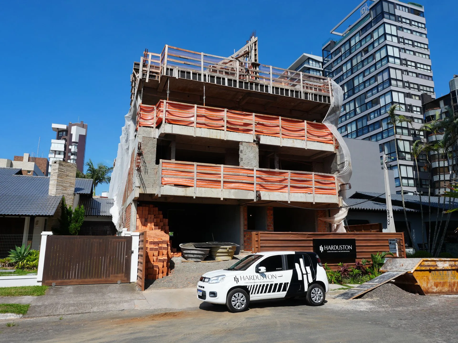 Imagem Apartamento à venda em Torres, Praia Grande, com 4 quartos, 203.19m2