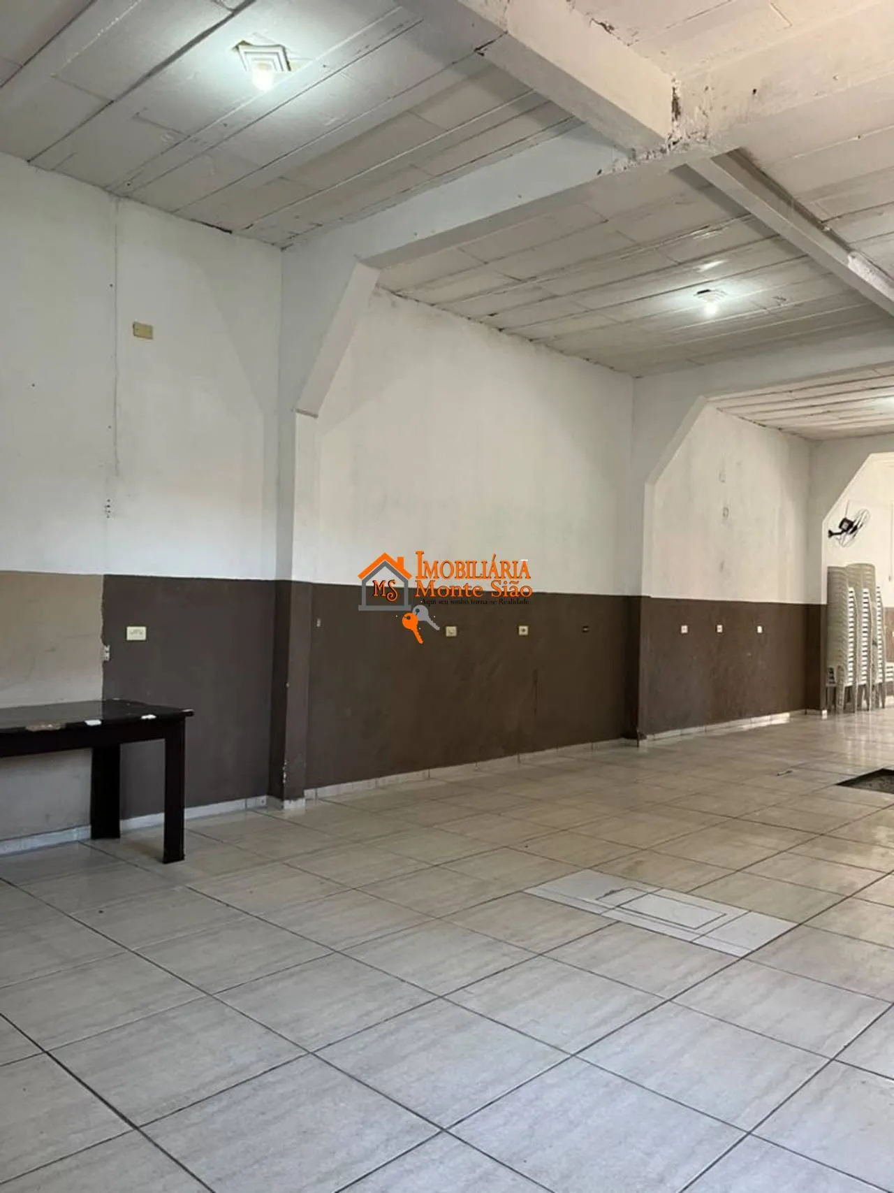Imagem Salão para alugar, 180 m² por R$ 2.790,00/mês - Cidade Soberana - Guarulhos/SP
