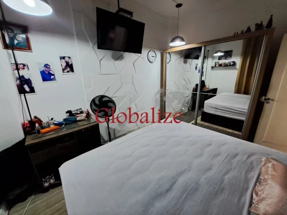 Imagem Apartamento à venda com 94m², 2 quartos, dependência, varanda de frente por R$580.000,00 no Gonzaga em Santos
