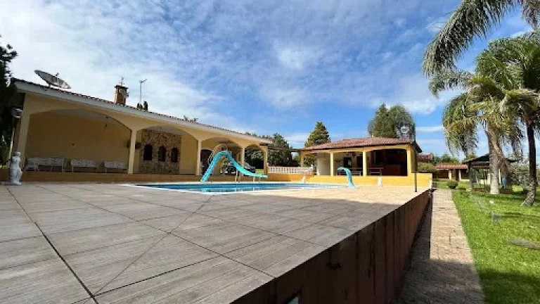 Imagem Chácara com 3 dormitórios à venda, 5000 m por R$ 899.000,00 - Cercado - Araçoiaba da Serra/SP