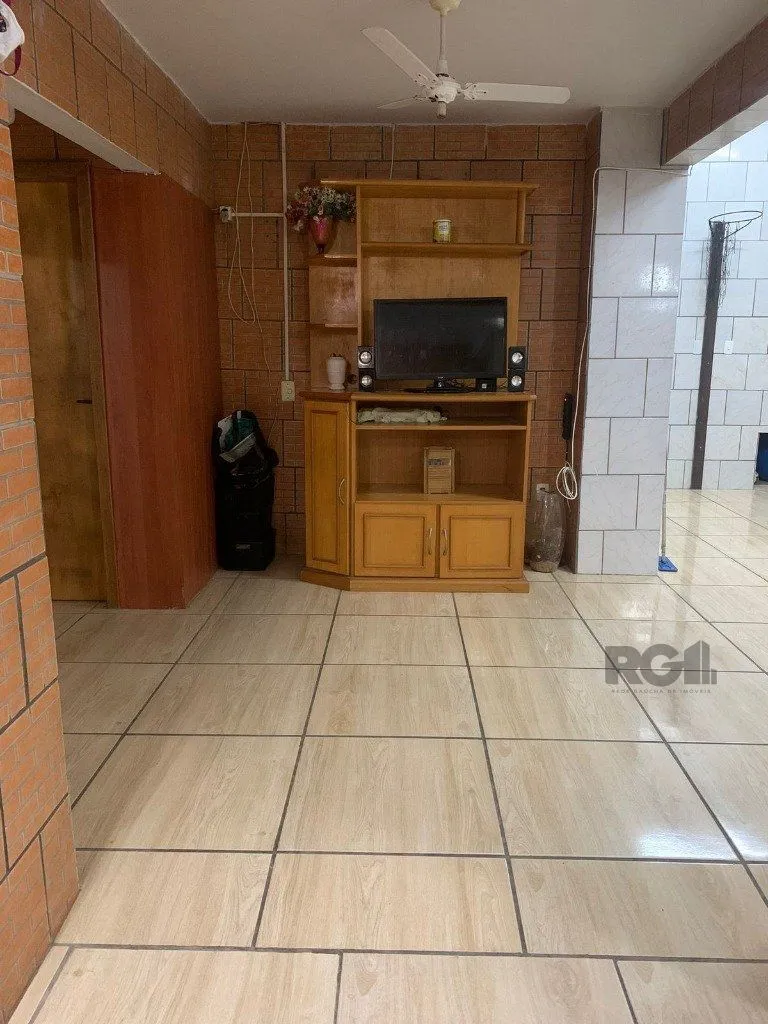 Imagem Vende-se casa 3 quartos com suíte e 3 vagas de garagem - 130m² - Jardim Itu Sabará