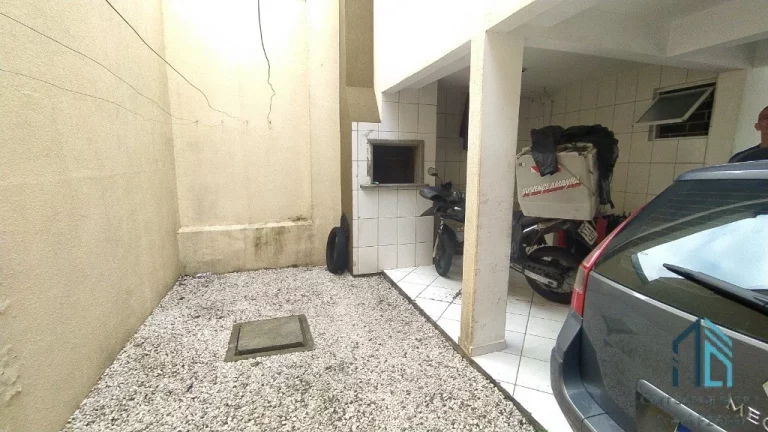 Imagem Sobrado a venda 03 quartos c/suíte, 03 vagas no Xaxim em Curitiba PR