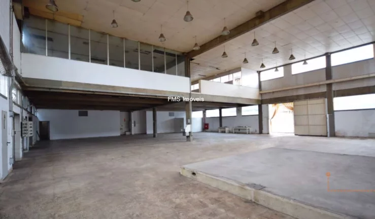 Imagem Galpão com 2.280m2 na Vila Siqueira, zona Norte