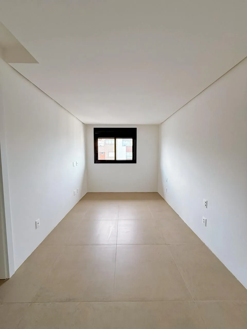 Imagem Apartamento à venda em Torres, Centro, com 2 quartos, 77.35m2