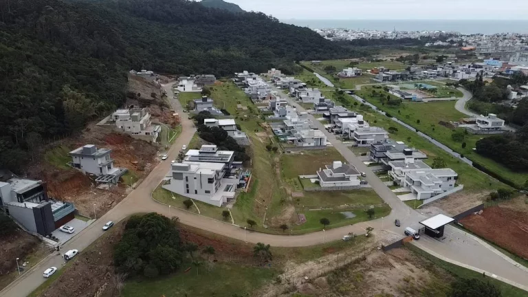 Imagem Terreno para Venda em Florianópolis / SC no bairro Ingleses do Rio Vermelho