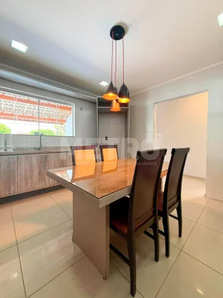 Imagem Casa à venda no Cond Sol Nascente Etapas com 3 quartos, planejados, Petrolina-PE