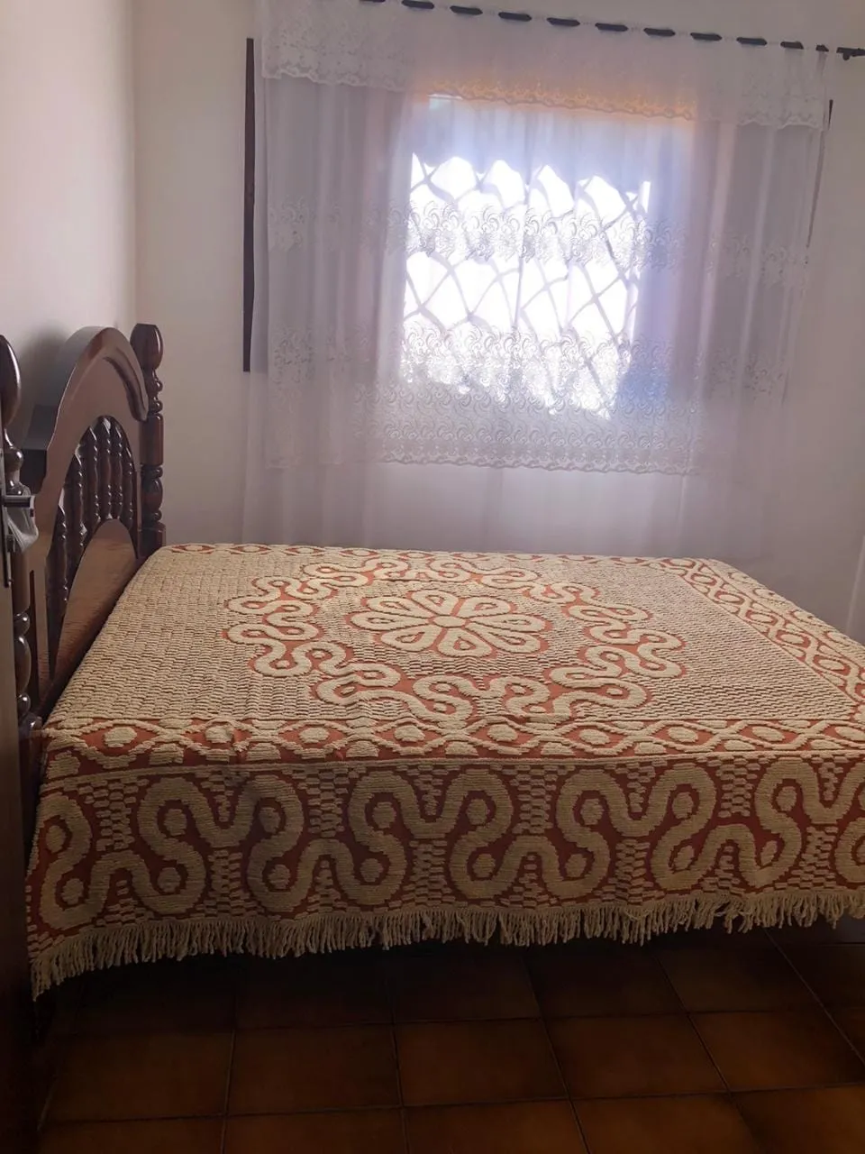 Imagem Casa à venda 3 Quartos, 1 Suite, 3 Vagas, 360M², São Benedito, Pindamonhangaba - SP