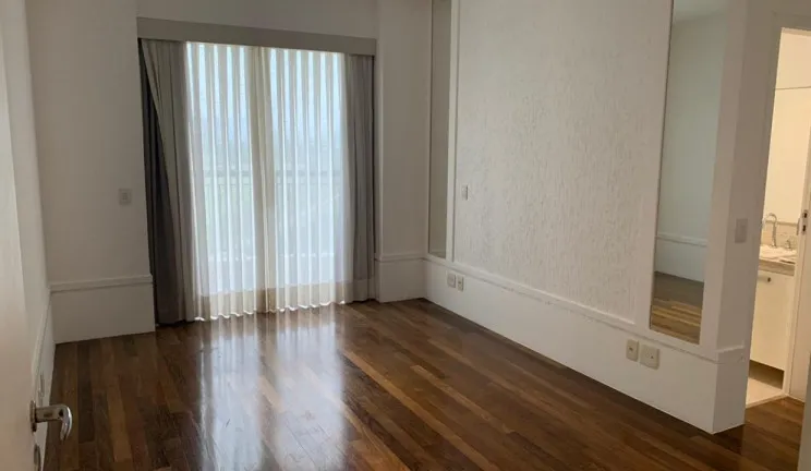 Imagem Apartamento com 5 Quartos à Venda, 435 m² em Barra da Tijuca - Rio de Janeiro