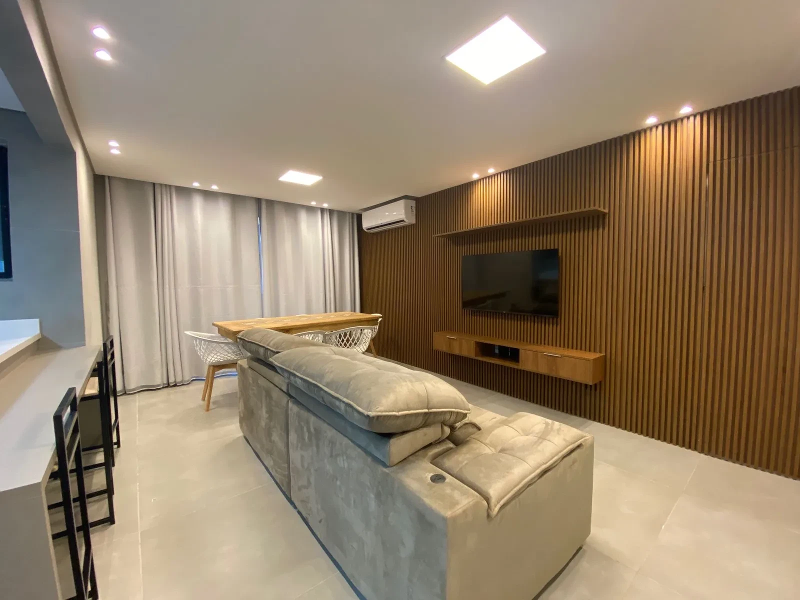 Imagem Apartamento com 3 Quartos à Venda, 106 m² em Ponta da Praia - Santos