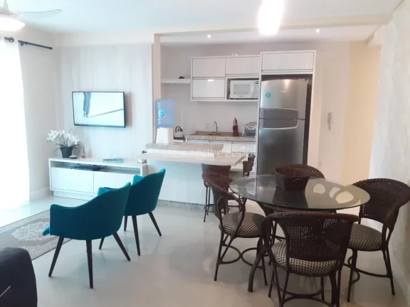 Imagem Lindo apartamento 3 dormitórios próximo ao mar