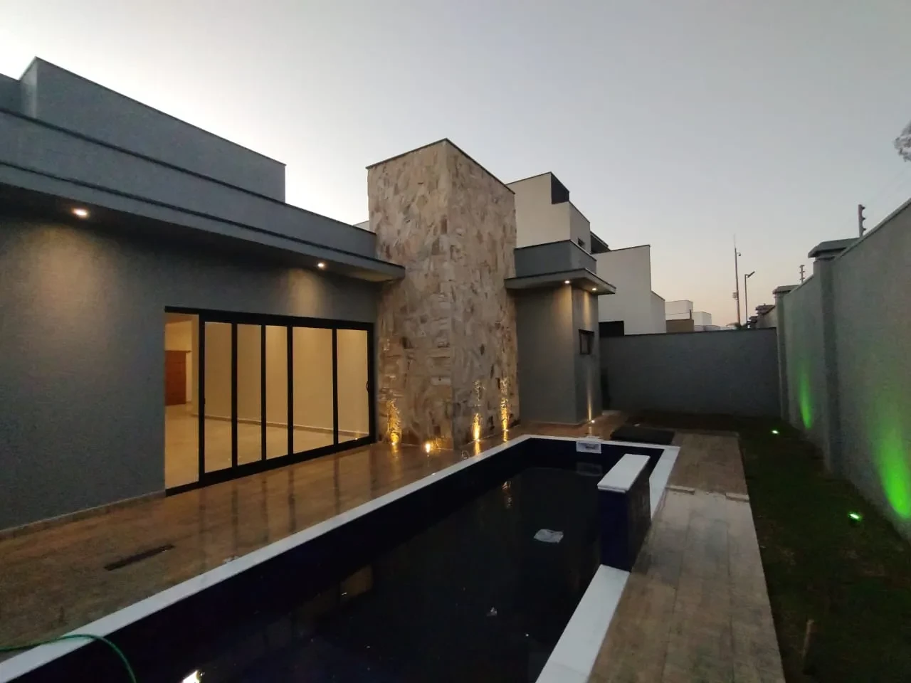 Imagem Casa de Condomínio com 3 Quartos à Venda, 243 m² em Alphaville Nova Esplanada 3 - Votorantim