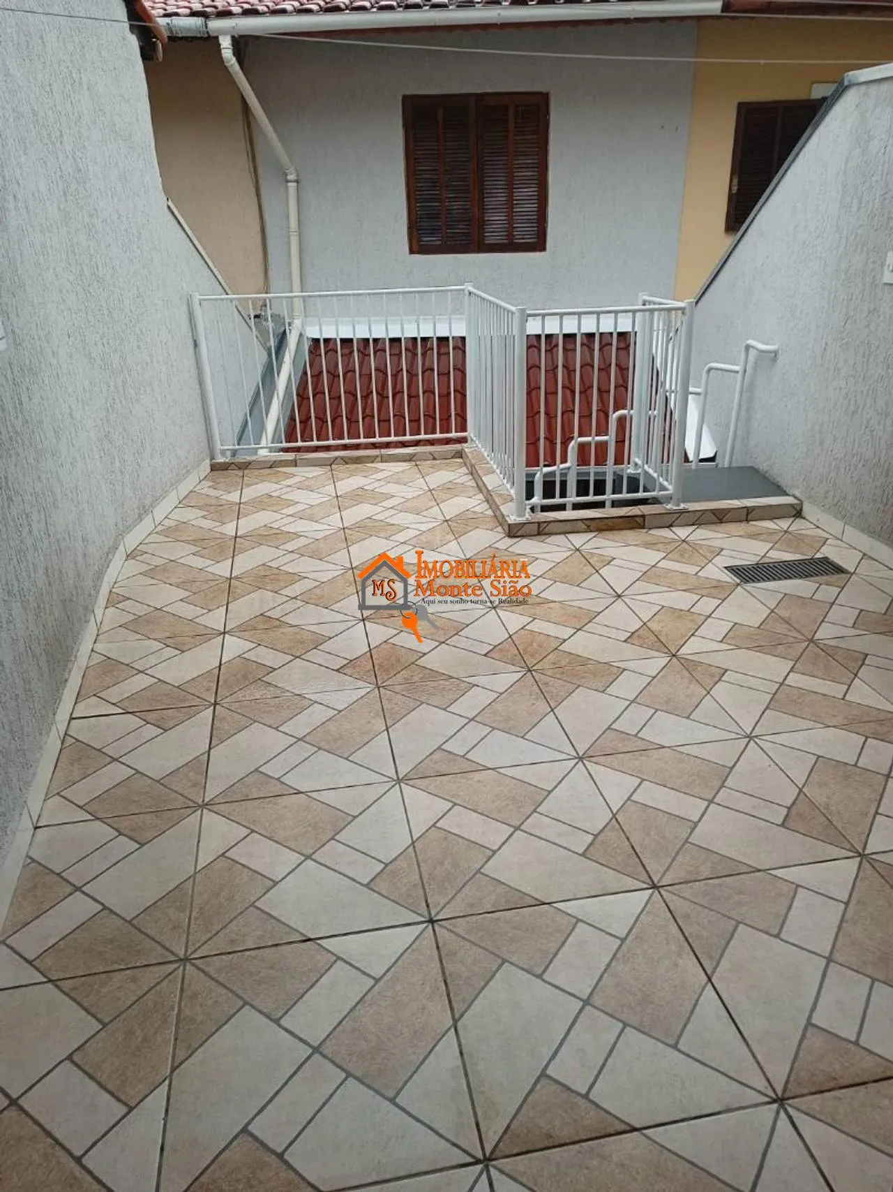 Imagem Sobrado com 2 dormitórios à venda, 98 m² por R$ 690.000,00 - Jardim Ana Maria - Guarulhos/SP