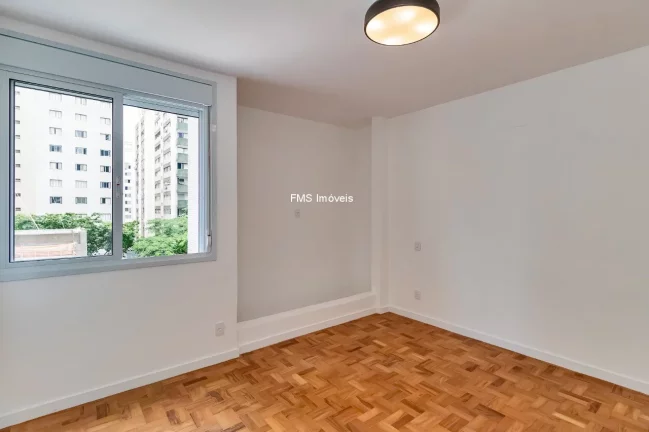 Imagem Oportunidade única: Apartamento de 3 quartos no Jardim Paulista, São Paulo-SP, com 98m² e suíte!