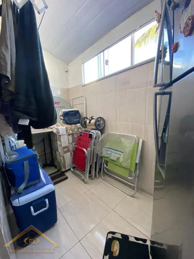 Imagem Casa em Condomínio para Venda em Cabo Frio / RJ no bairro Palmeiras
