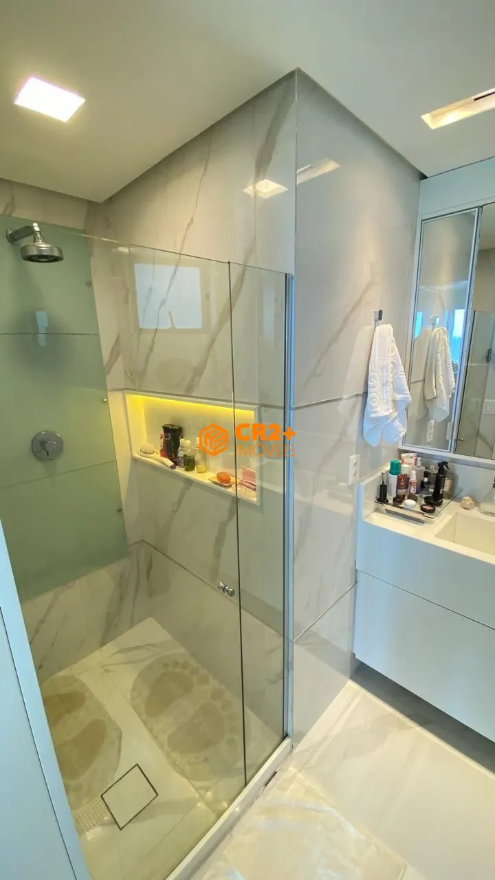 Imagem Vendo Apartamento na Avenida Boa Viagem, Porteira Fechada!