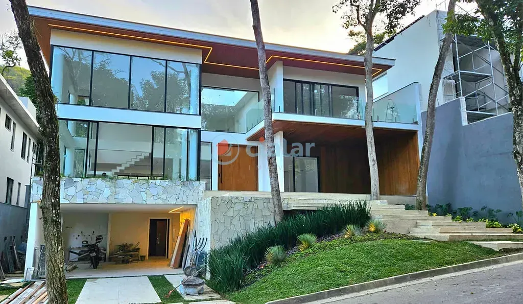 Imagem Casa em Condomínio à venda 5 Quartos 5 Suites 2 Vagas 925.25M² Itanhangá Rio de Janeiro - RJ