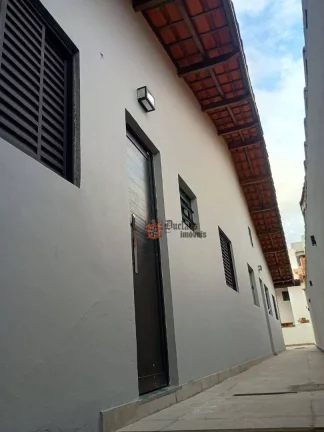 Imagem Casa com 3 dormitórios à venda, 135 m² por R$ 699.000,00 - Jardim Alvinópolis - Atibaia/SP