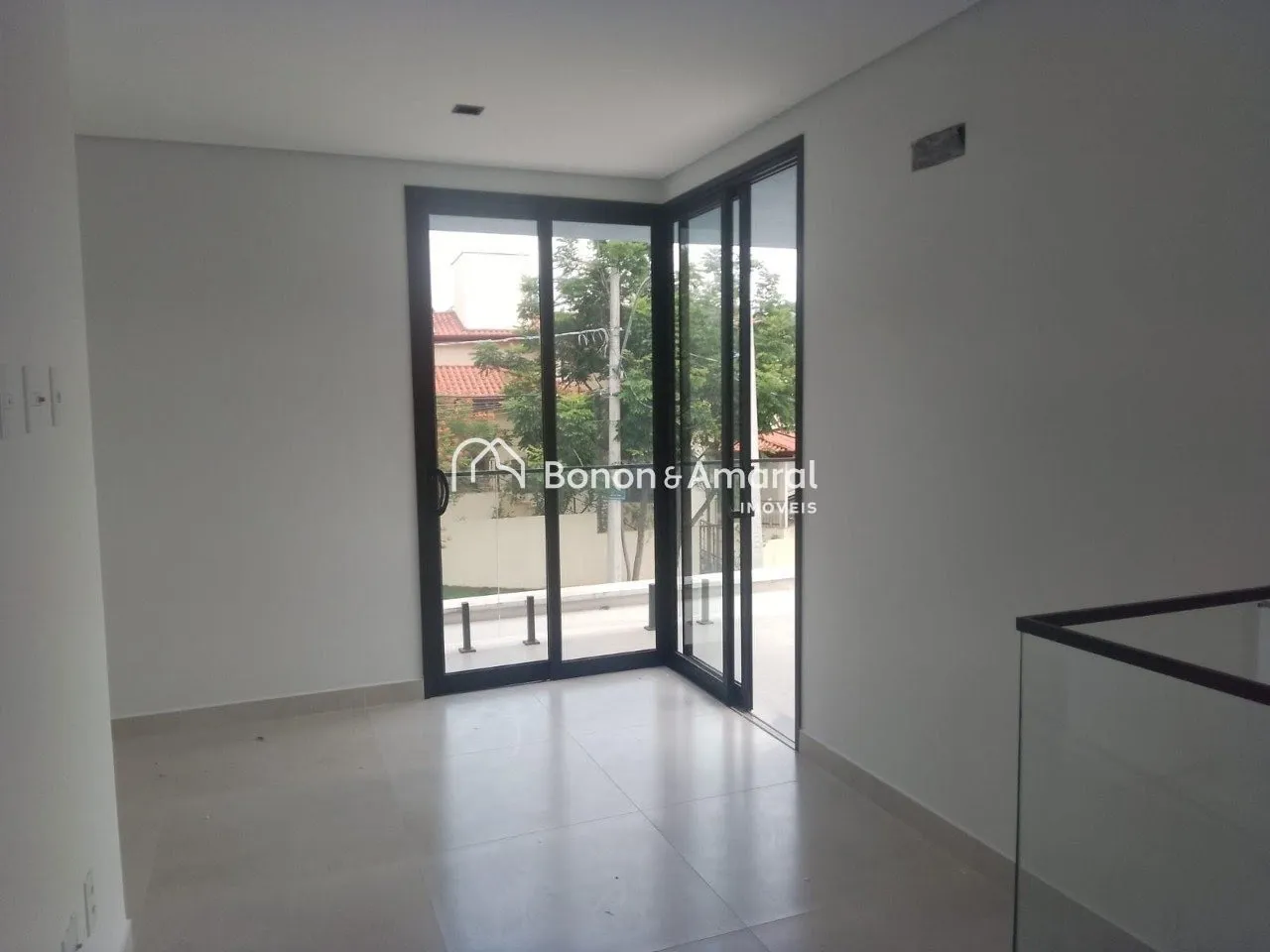 Imagem Casa de condomínio à venda com 263 m² e 3 quartos, no Bairro das Palmeiras, Campinas/SP