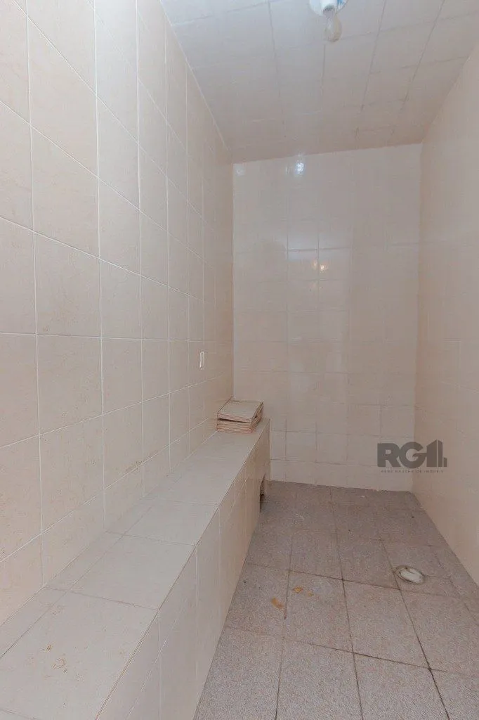 Imagem Casa com 4 dormitórios, 4 vagas no bairro Vila Jardim