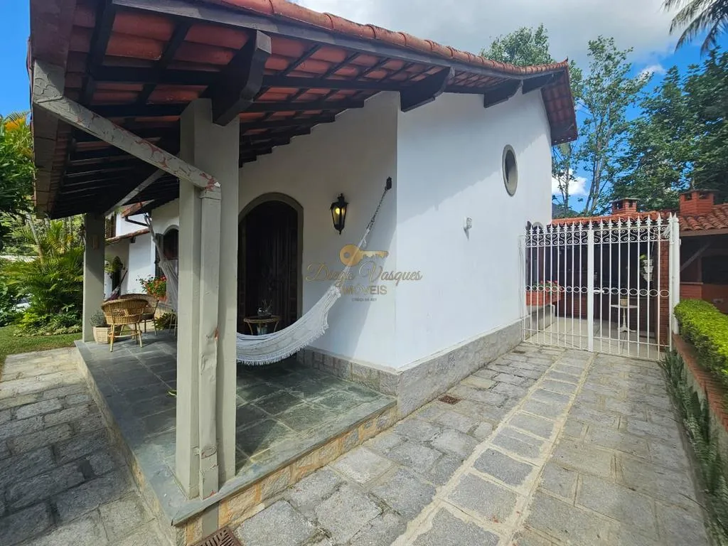 Imagem Casa em Condomínio para Venda em Teresópolis / RJ no bairro Várzea