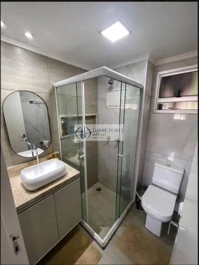 Imagem Apartamento com 3 dormitorios 1 suite 1 vaga , varanda no Tatuape .
